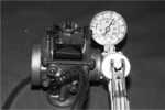 Carburetor pressure tester